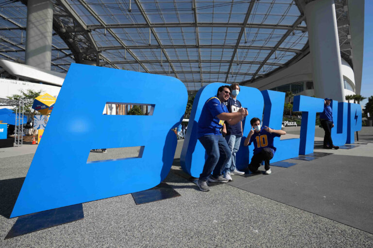 Chargers Trolled Fans with QR Code for Schedule Reveal